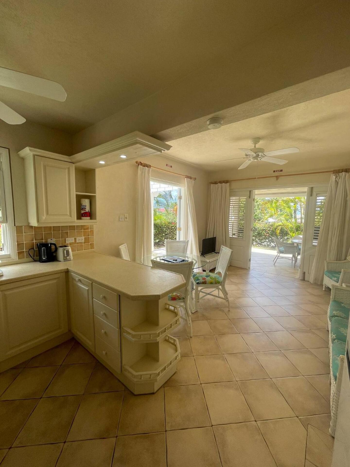 Villa Kings Village *